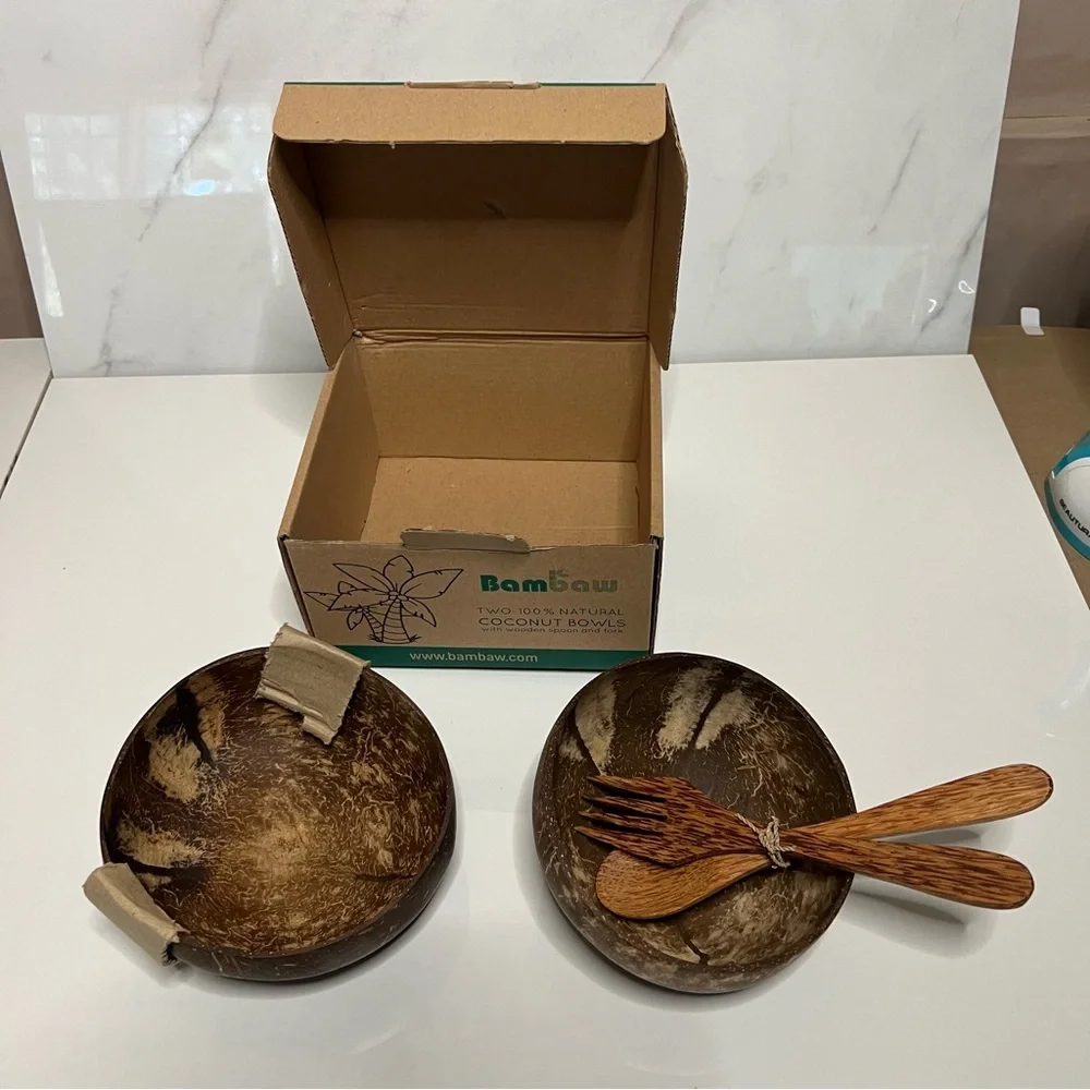 BAMBAW  COCONUT SET WITH WOODEN CUTLERY SET OF TWO WOODEN BOWLS